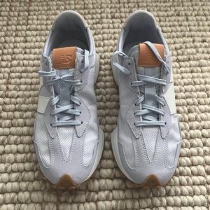 Lavender New Balance tennis shoes Size 9.5